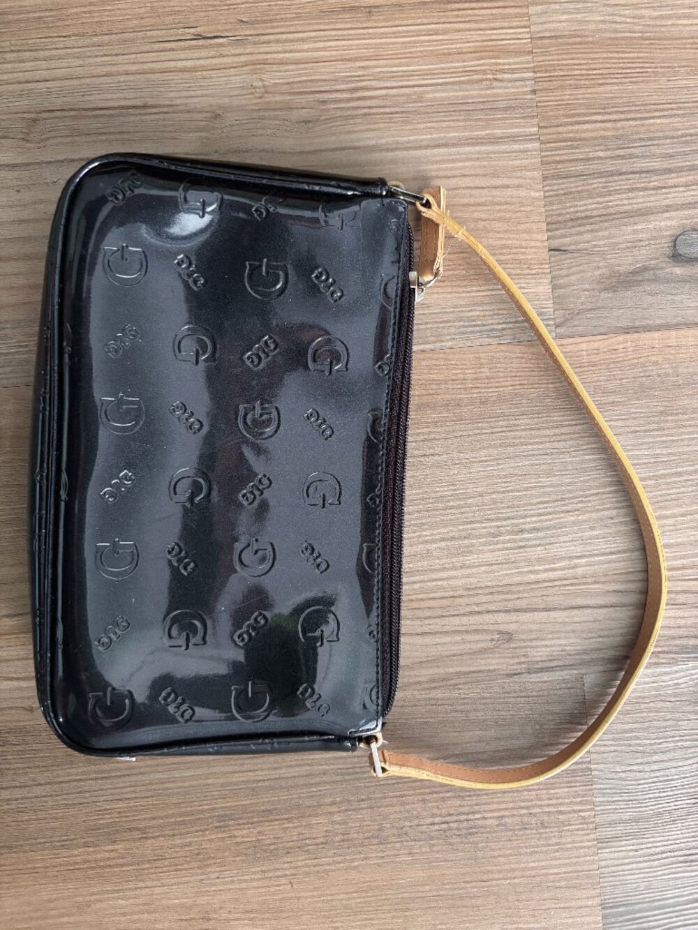 GUESS Black Patent Logo Wristlet Embossed G Tan Leather Strap